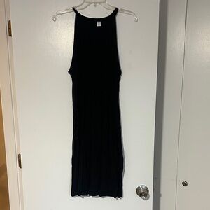 Black Sleeveless Dress
